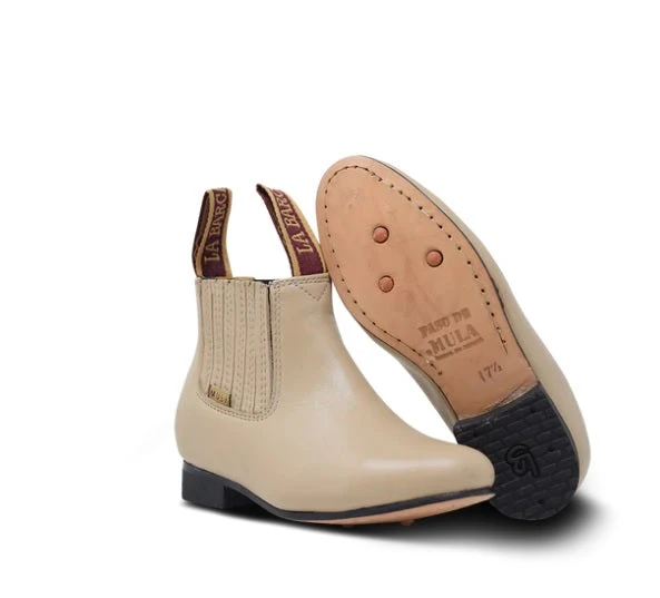 Botín Charro De Niño Suela De Cuero En Color Arena 2 Botín Charro De Niño Suela De Cuero En Color Arena - Image 2