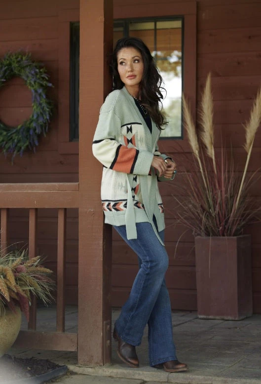 WOMEN'S WRANGLER RETRO® MAE JEAN IN HT WASH 2 WOMEN'S WRANGLER RETRO® MAE JEAN IN HT WASH - Image 2