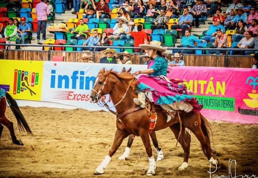 BOTA DE ESTILO ESCARAMUZA PARA DAMA EN COLOR BAYO 12 BOTA DE ESTILO ESCARAMUZA PARA DAMA EN COLOR BAYO - Image 12