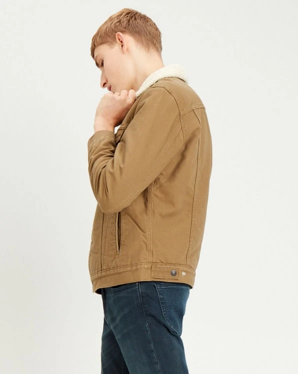 Men's Levi's® Sherpa-Lined Trucker Jacket 2 Men's Levi's® Sherpa-Lined Trucker Jacket - Image 2