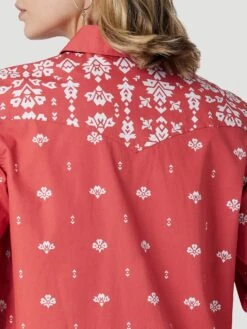 WOMEN'S WRANGLER RETRO AMERICANA BANDANA WESTERN SNAP SHIRT IN RED*FREE SHIPPING* FREE GIFT* 11 WOMEN'S WRANGLER RETRO AMERICANA BANDANA WESTERN SNAP SHIRT IN RED*FREE SHIPPING* FREE GIFT* -HerraduraDeOro 5 8080fa5c a48e 4369 8868 866d2bb4d988