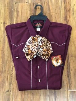 MOŇO DE CHARRO DE SEDA DE COLORS DE LEOPARDO GORGEOUS SILK LEOPARD CHARRO TIE -HerraduraDeOro image 03a825e0 4c97 4581 9f36 858a3007d7ae