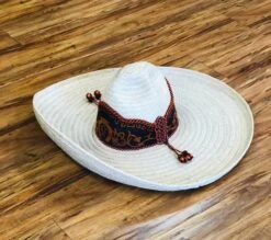 SOMBRERO DE CHARRO SOYATE CON GRECA. CHARRO HAT PLAM IN A EMBOSSED 17 SOMBRERO DE CHARRO SOYATE CON GRECA. CHARRO HAT PLAM IN A EMBOSSED -HerraduraDeOro image 25e3eaf5 a52f 4dc3 b538 accbda736eaf