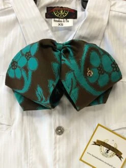 MOŇO DE CHARRO. GORGEOUS CHARRO TIE