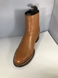 BOTINE CHARRO COLOR MIEL DE DOBLE COSTURA.MEXICAN ANKLE BOOTS -HerraduraDeOro image 464a2686 bd7e 4ced 9f66 8926cc439b1b