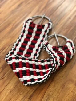 CINCHO DE CHARRO COLOR BLACNO Y ROJO CON NEGRO. CHARRO CINCH.BLACK , WHITE AND RED COLOR. -HerraduraDeOro image 50e3b789 7736 4abf 891d c94a0ef1a044