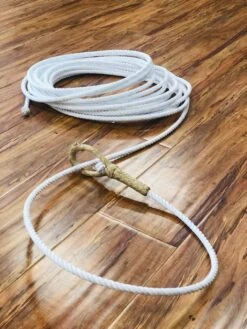 3 Strand Poly Ranch Rope With A Leather Made Honda. Soga Para Trabaja En Rancho -HerraduraDeOro image 53f4040b a960 408f a60f 46ebc6a994d2