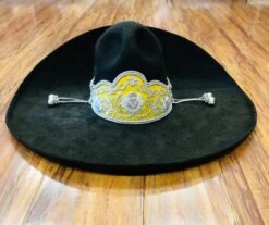 SOMBRERO DE CHARRO DE PELO DE CONEJO BORDADO EN PLATA CANUTILLO. CHARRO HAT HANDMADE. -HerraduraDeOro image 7bfa0a1b ad3e 4e2a 84dd 0af6a1b0c0c2