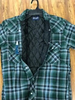Wrangler Men's Color Plaid Quilted Lined Snap Western Flannel Shirt -HerraduraDeOro image 85b91a4f 7b66 4145 b826 4d2a2af2b4e9
