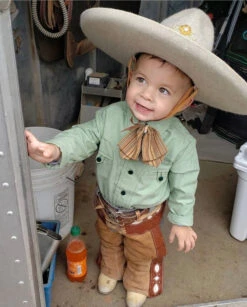 CHAPARRERAS DE NINO COLOR MIEL. TODDLE KIDS CHARRO CHAPS. -HerraduraDeOro image 916f9053 2f77 425e bbf1 76a8037d01b5