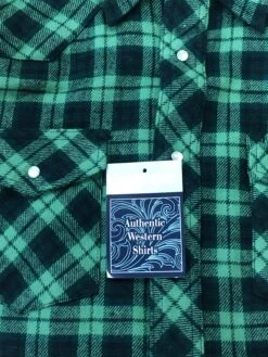 MEN'S WRANGLER RETRO® LONG SLEEVE FLANNEL WESTERN SNAP PLAID SHIRT IN GREEN/BLACK -HerraduraDeOro image 9c826fae ec51 4731 8aaf a1df37ca6d2c