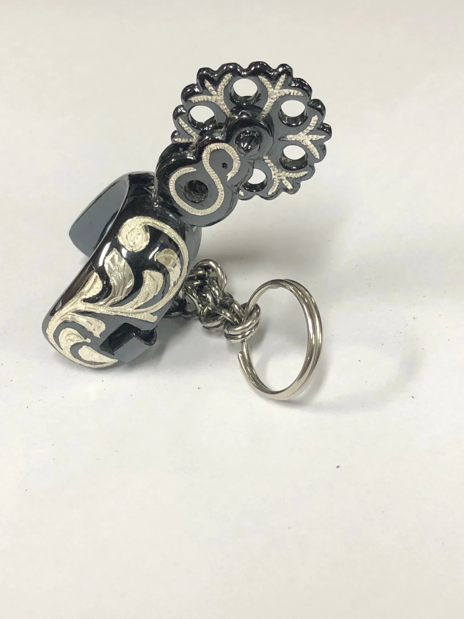 SLIVER SPUR KEYCHINS. LLAVERO DE ESPUELAS DE PLATA 6 SLIVER SPUR KEYCHINS. LLAVERO DE ESPUELAS DE PLATA - Image 6