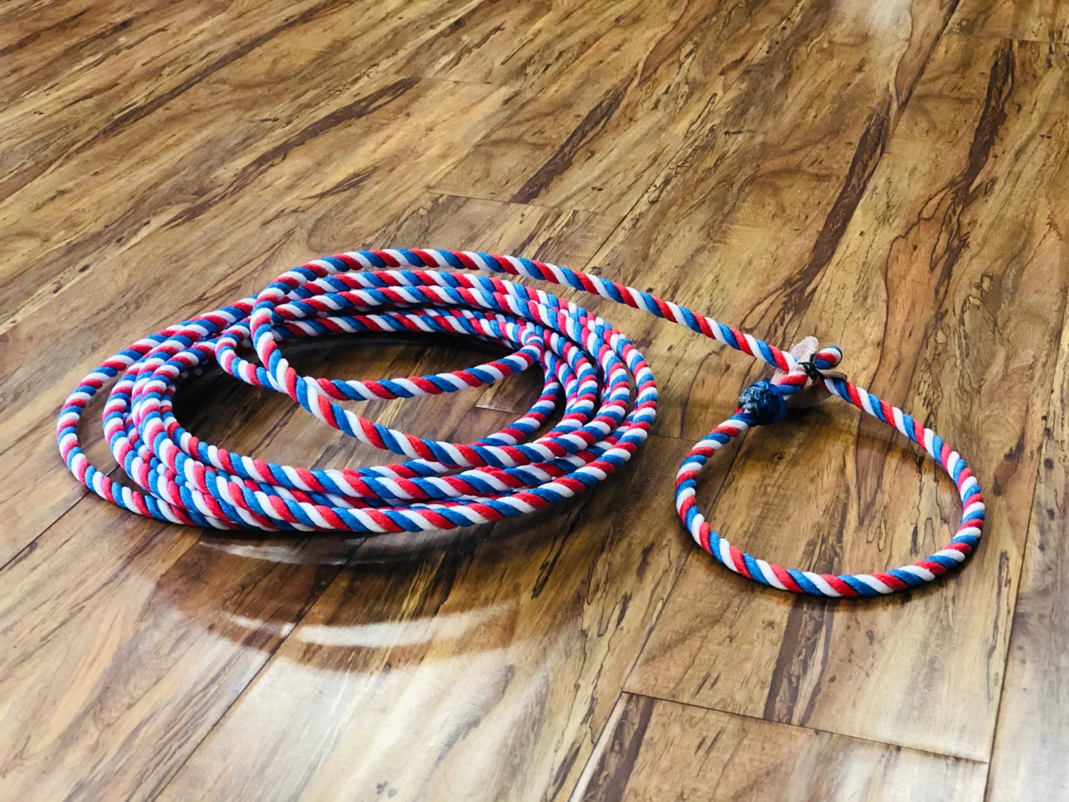 Soga Para Florear . 30FT. RED WHITE BLUE TRICK ROPING ROPE 1 Soga Para Florear . 30FT. RED WHITE BLUE TRICK ROPING ROPE