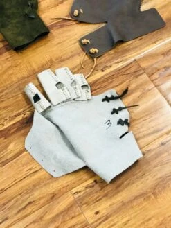 GUANTE ( MANILLAS ) PARA LAZAR DERECHO DE CHARRO -HerraduraDeOro image c6f038fd 4815 4ad4 a239 cd2004ce0761