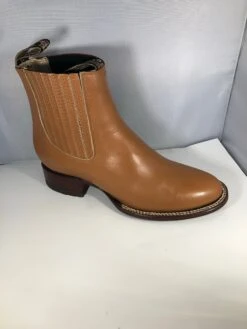 BOTINE CHARRO COLOR MIEL DE DOBLE COSTURA.MEXICAN ANKLE BOOTS -HerraduraDeOro image ca66c3d0 16be 4952 941d cabb7225d1ed