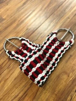 CINCHO DE CHARRO COLOR BLACNO Y ROJO CON NEGRO. CHARRO CINCH.BLACK , WHITE AND RED COLOR.