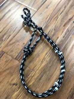 RIENDAS CHARRAS BLANCAS CON NEGRO. WHITE AND BLACK CHARRO HORSE REINS -HerraduraDeOro image eb4197f5 a63e 44d5 8248 84e2acca8725